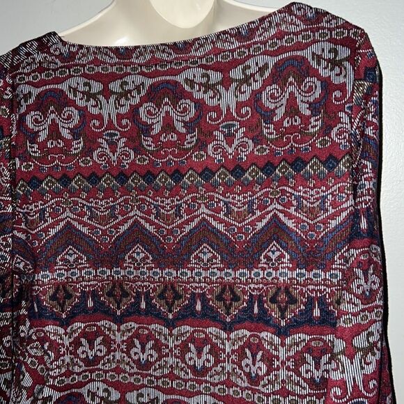 Simply Noelle longer length top in burgundy with open sleeve detailing size S - Picture 5 of 11